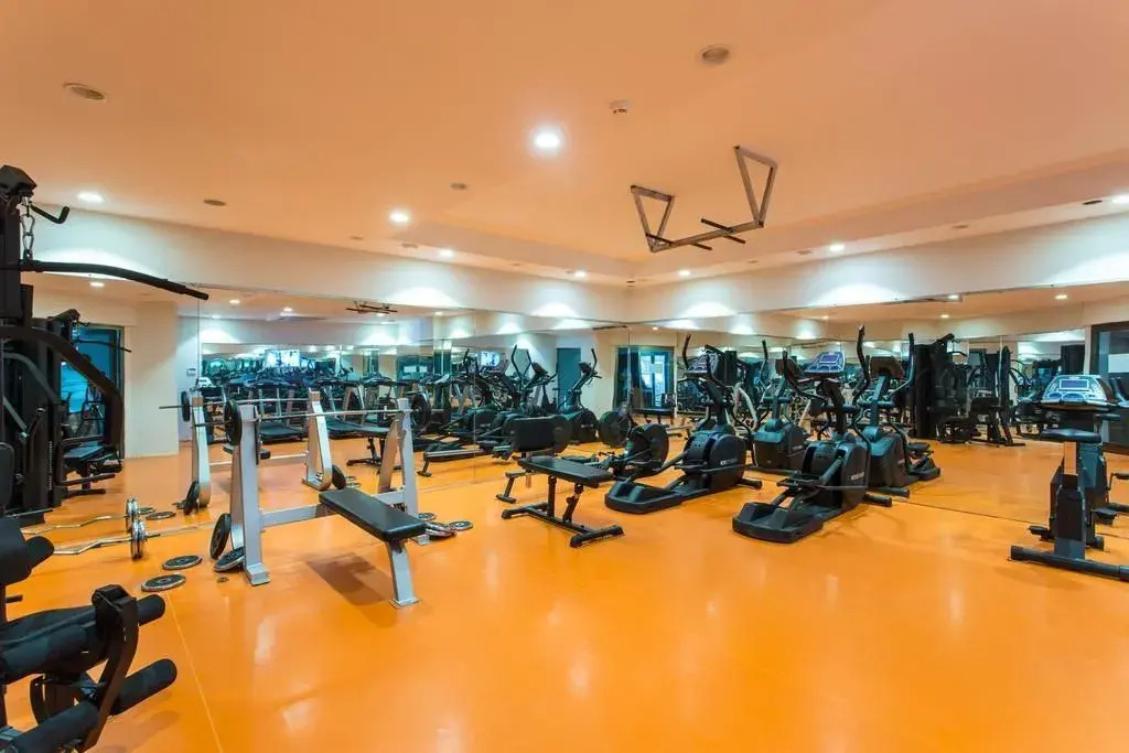 Photo - Falcon Hotel