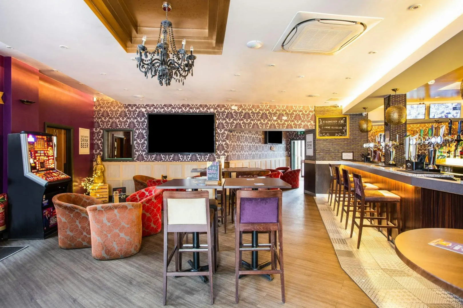 Foto - OYO The Arch, Wembly Stadium