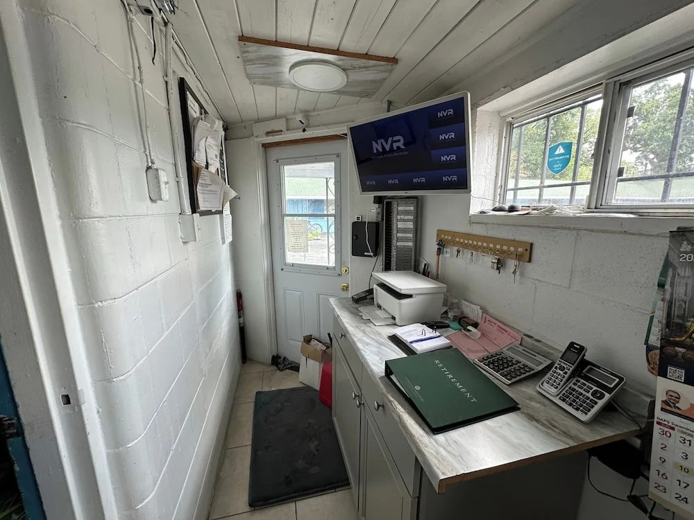 Photo - Antigua Motel by OYO Tampa US - 41