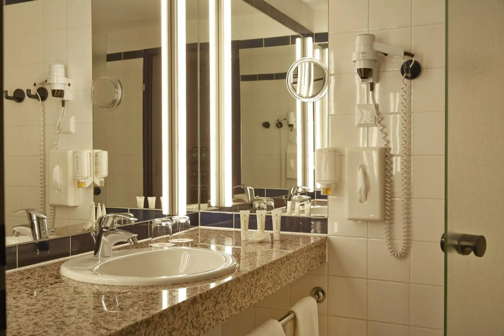 Foto - H4 Hotel Hamburg Bergedorf, Trademark Collection by Wyndham