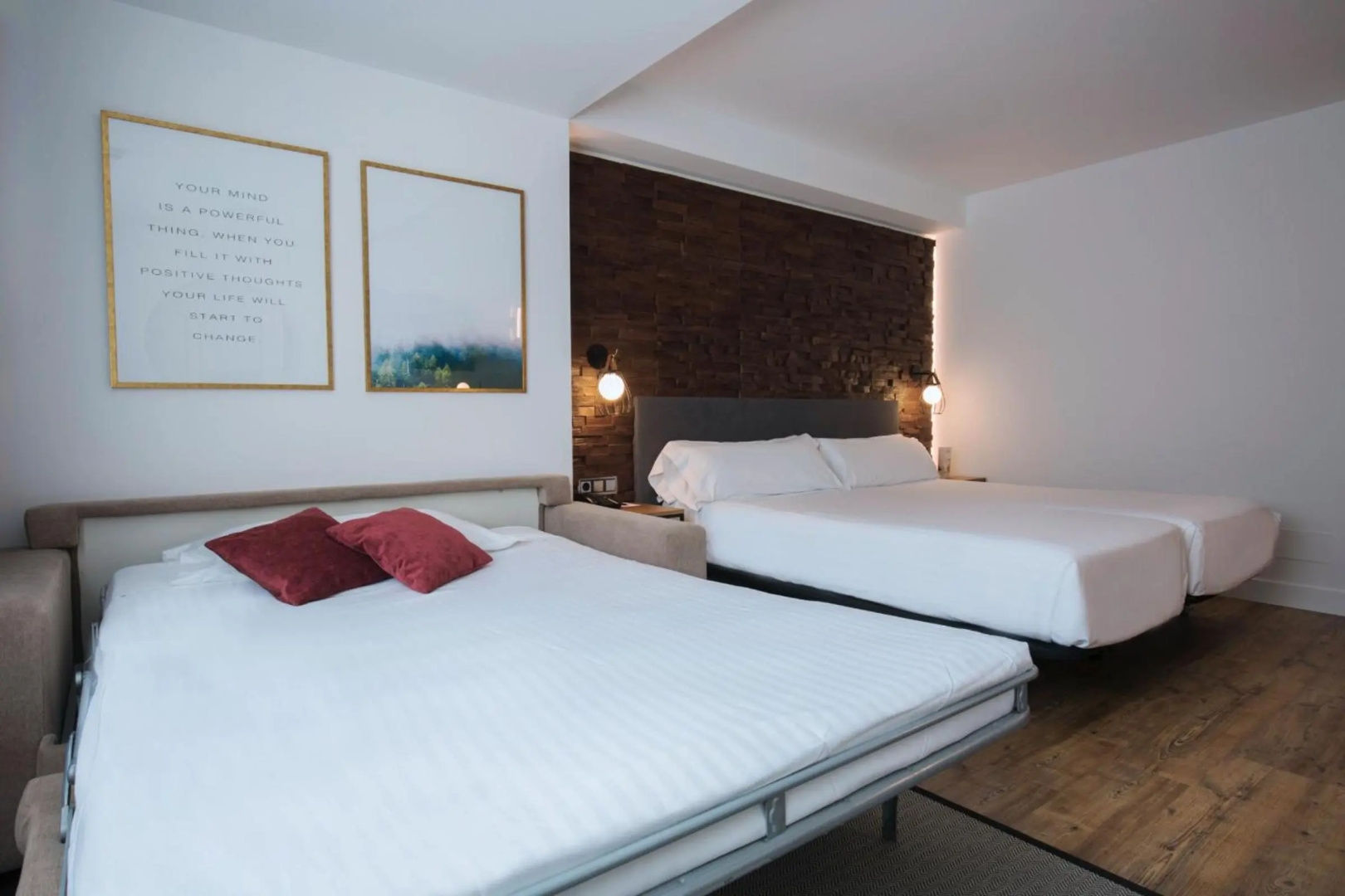 Photo - Hotel Yomo Centric