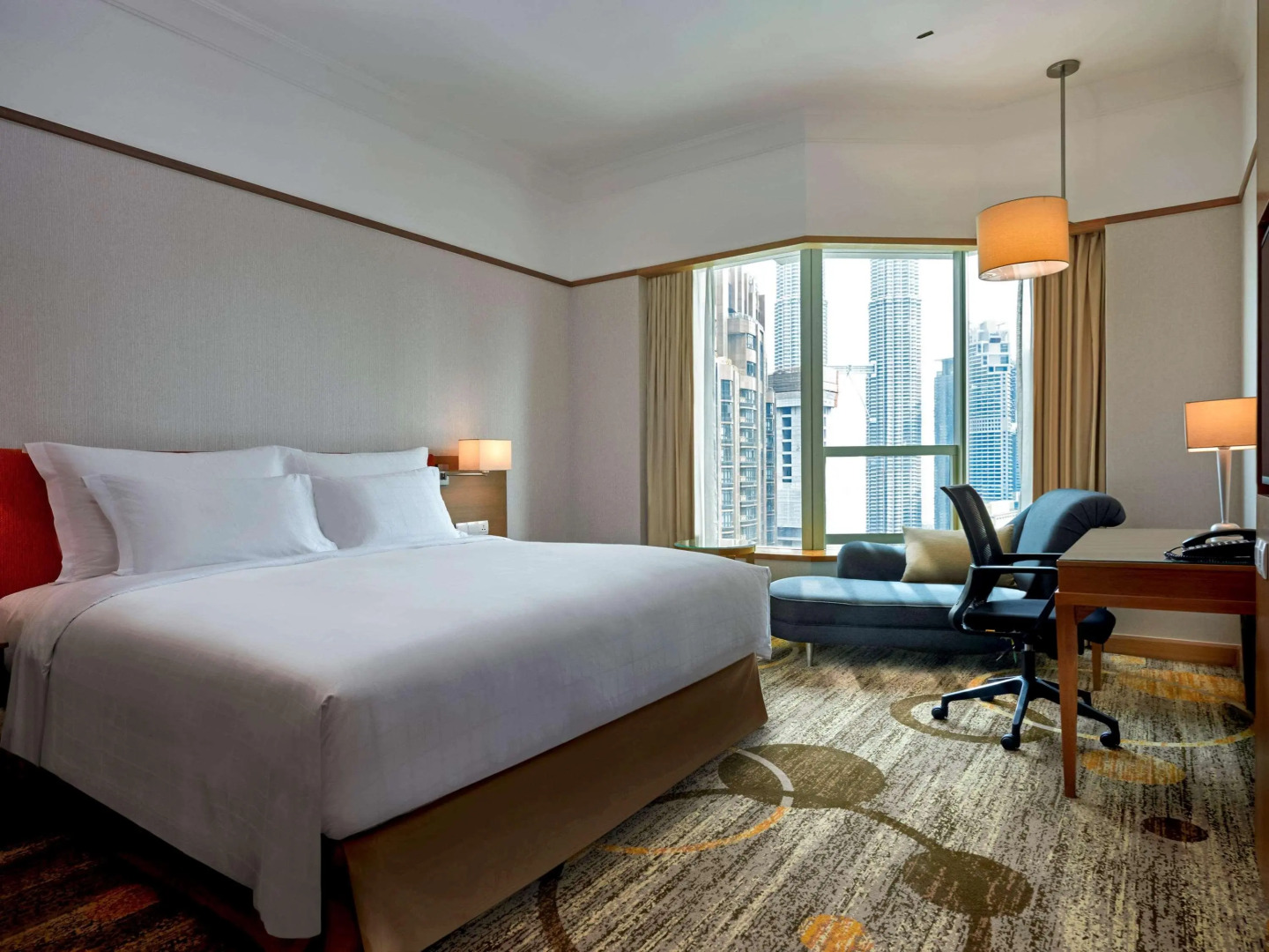 Foto - Pullman Kuala Lumpur City Centre Hotel & Residences