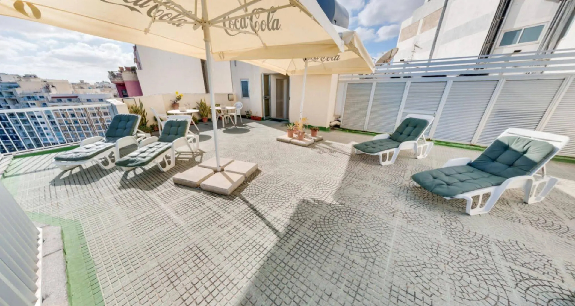 Photo - Sliema Chalet Hotel