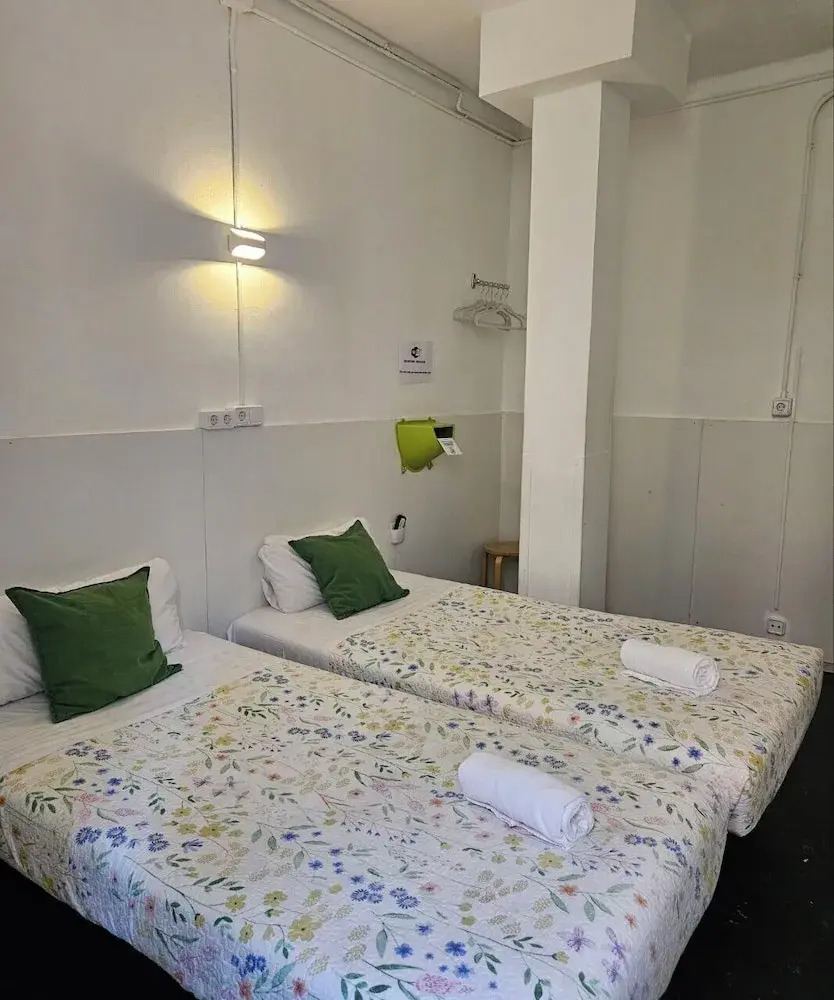 Foto - Central and Basic Universitat for YOUNG HOSTEL