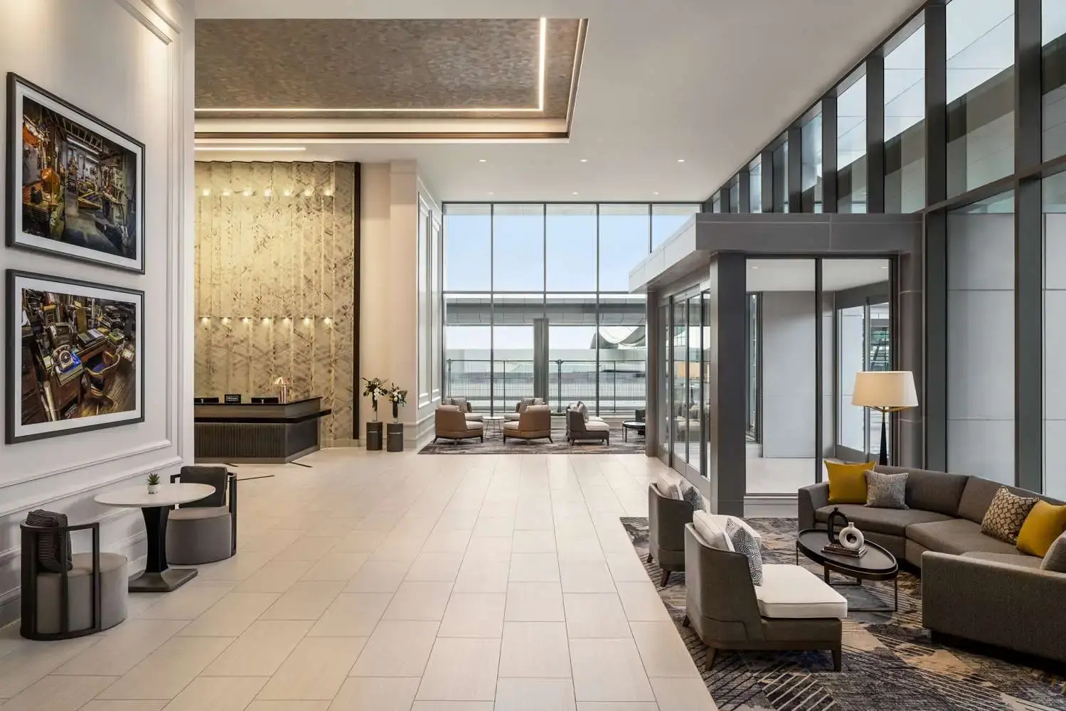 Foto - Hilton BNA Nashville Airport Terminal