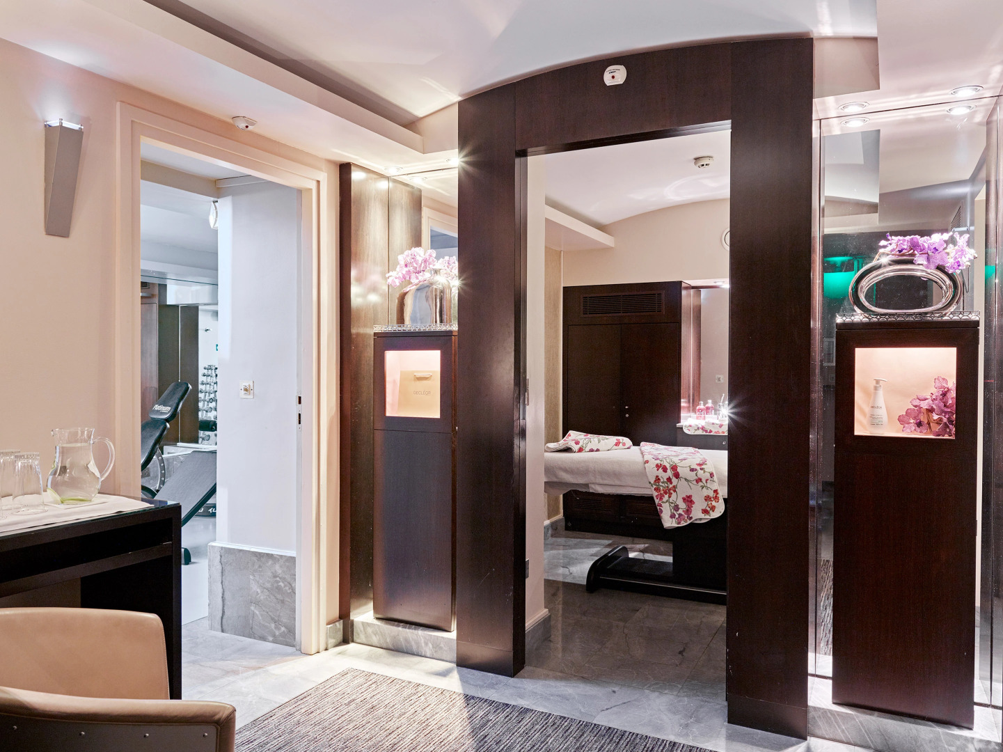 Foto - La Tremoille Paris