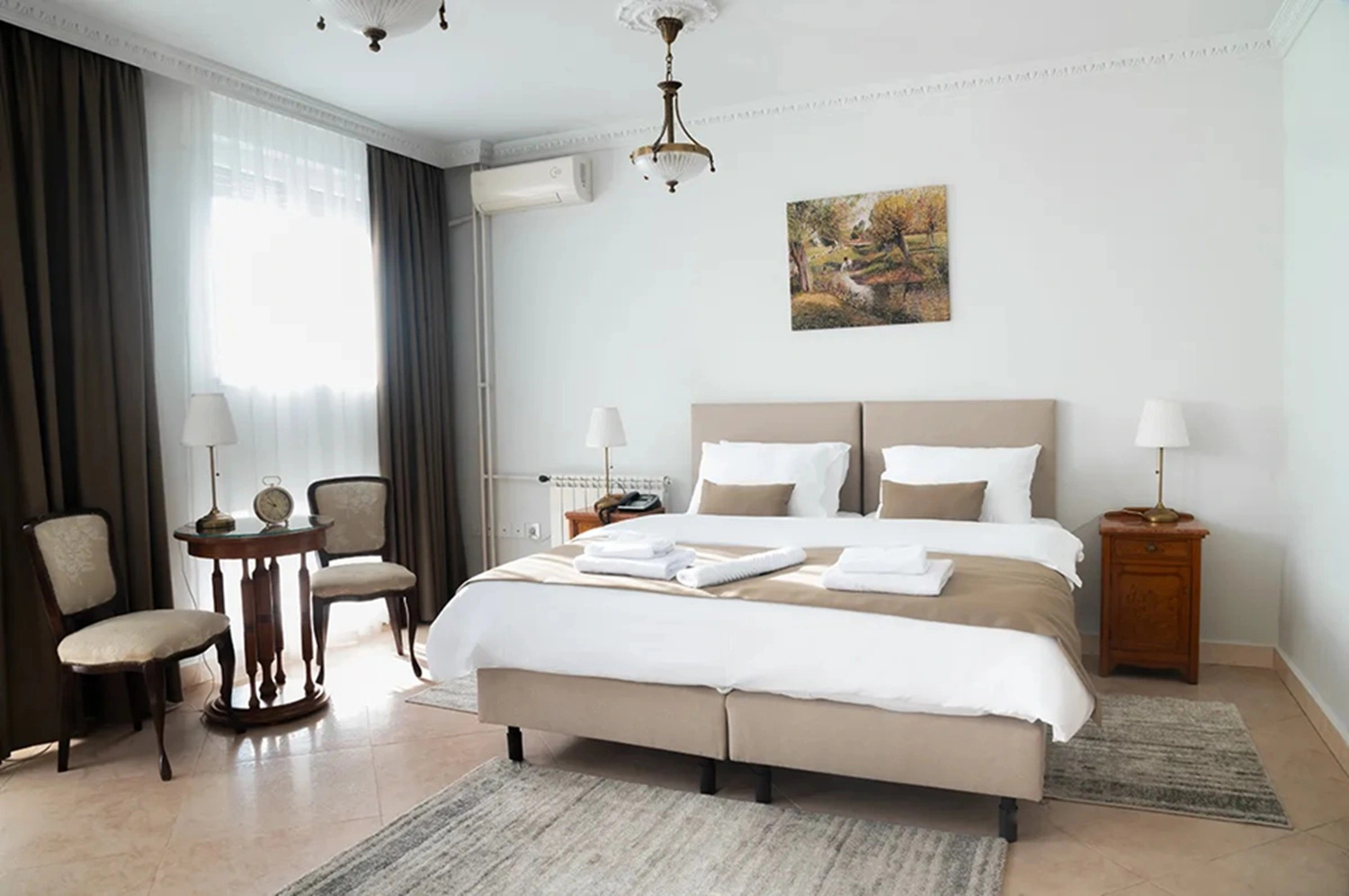 Foto - Garni Hotel Helvetia