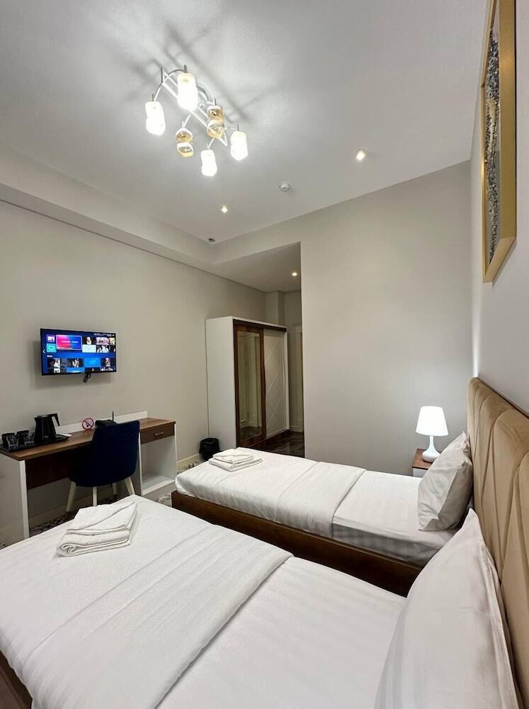 Photo - Nur Makon Hotel