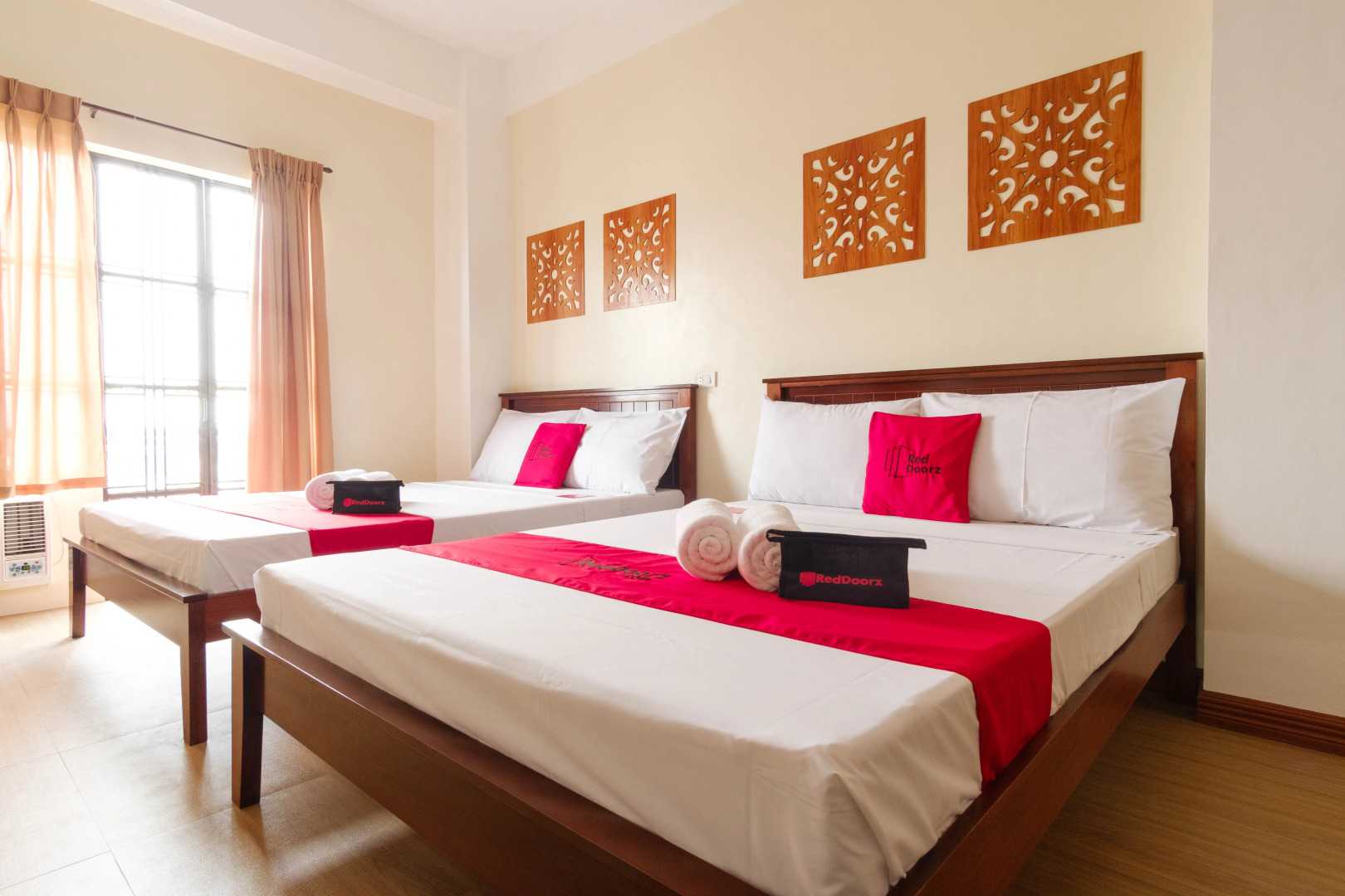 Photo - RedDoorz Plus near Johnson and Johnson Paranaque