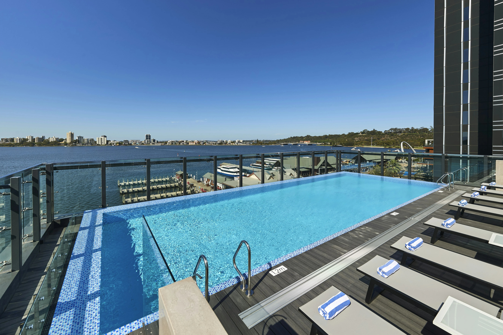 Foto - DoubleTree by Hilton Perth Waterfront