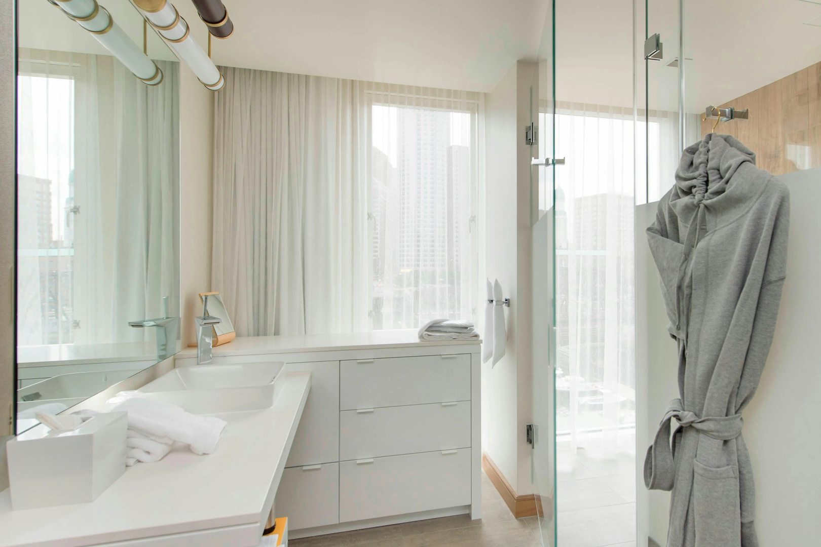Photo - The Envoy Hotel, Autograph Collection