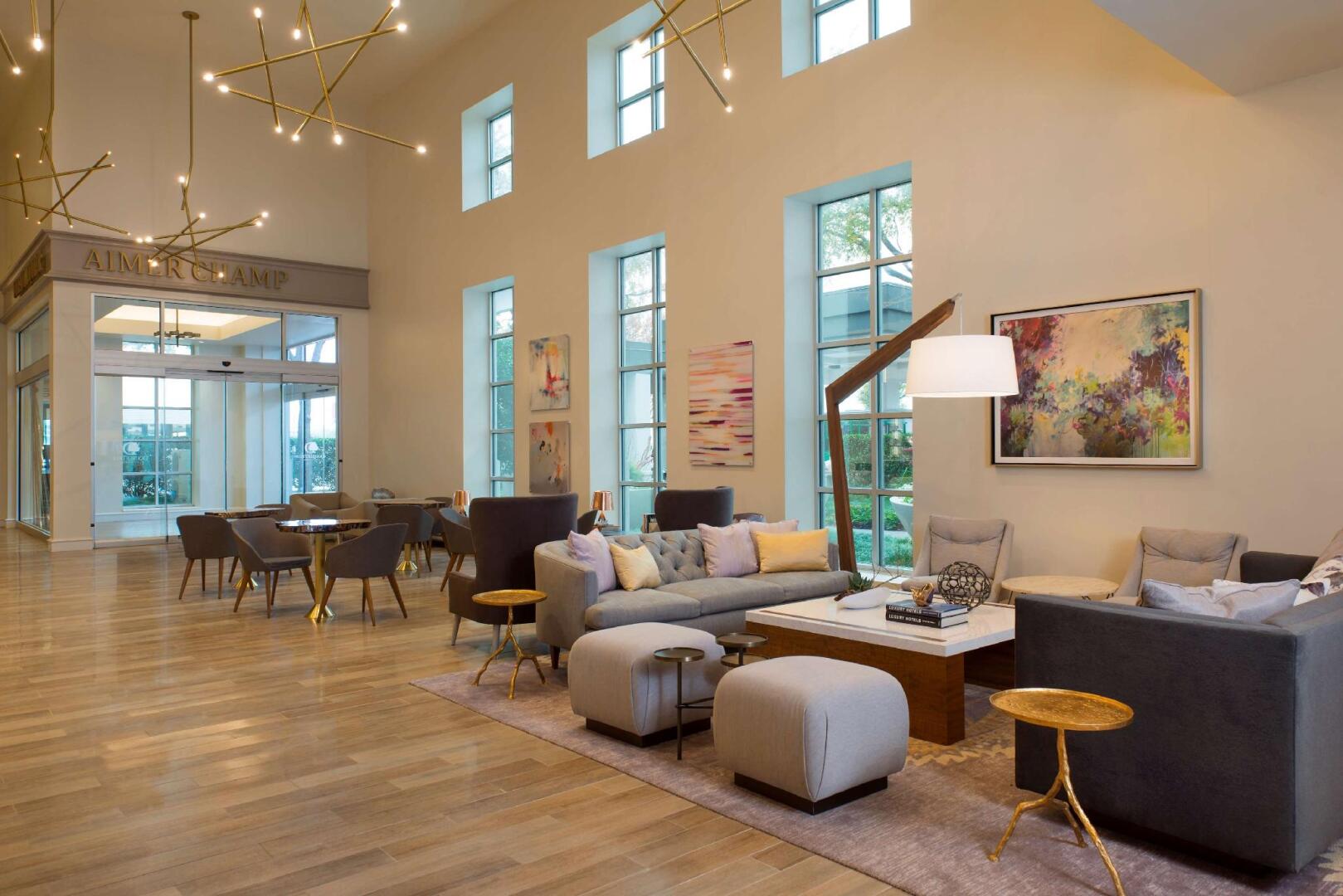 Foto - DoubleTree by Hilton Hotel Dallas - Love Field