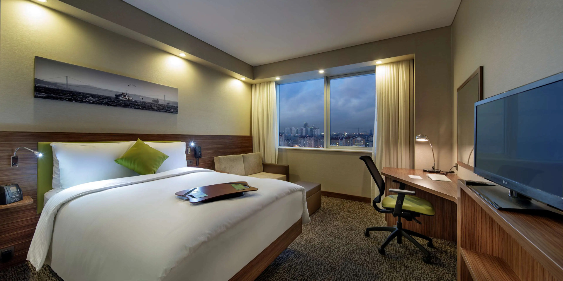 Photo - Hampton by Hilton Istanbul Kayasehir