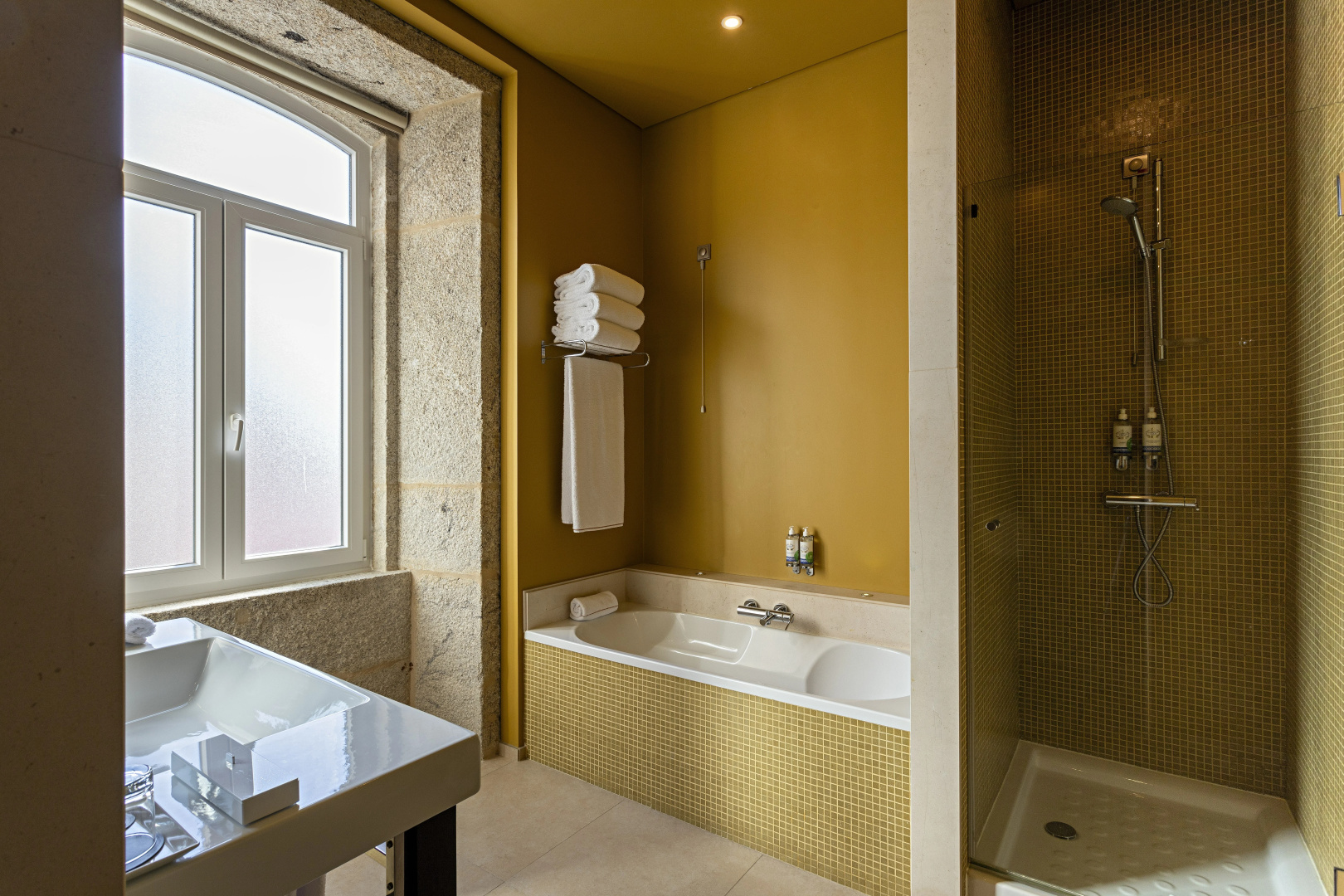 Photo - Pestana Palacio do Freixo, Pousada & National Monument - The Leading Hotels of the World