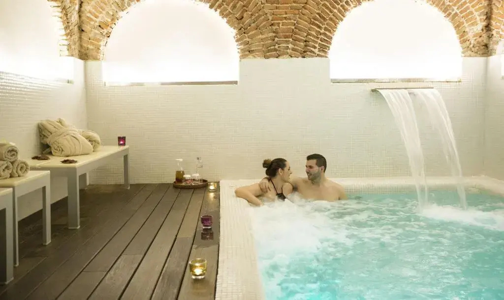 Photo - Hospes Puerta de Alcalá, a Member of Design Hotels