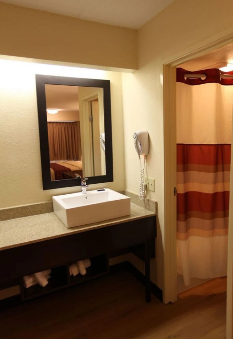 Foto - Red Roof Inn PLUS+ Pittsburgh South - Airport