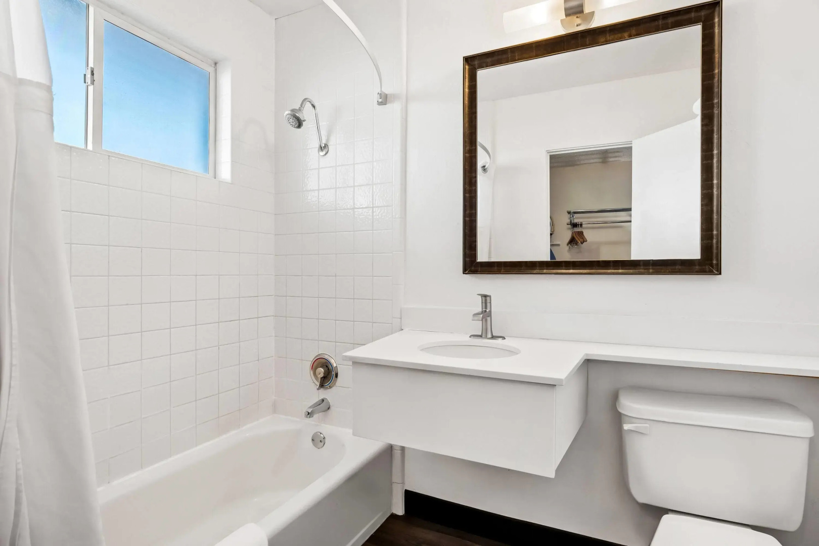 Photo - Travelodge by Wyndham Page, View of Lake Powell