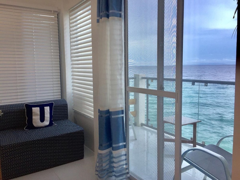 La Bella Beach House Cebu