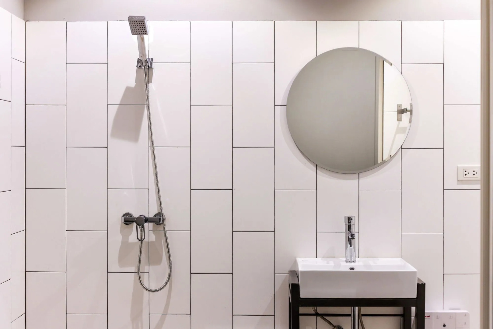 Photo - Oon Poshtel x Cafe