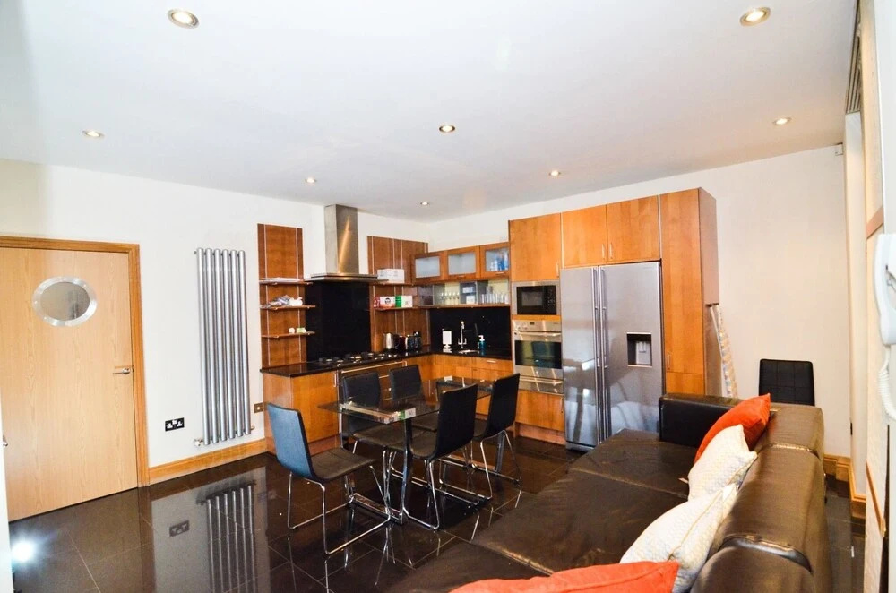 Photo - Thames view house