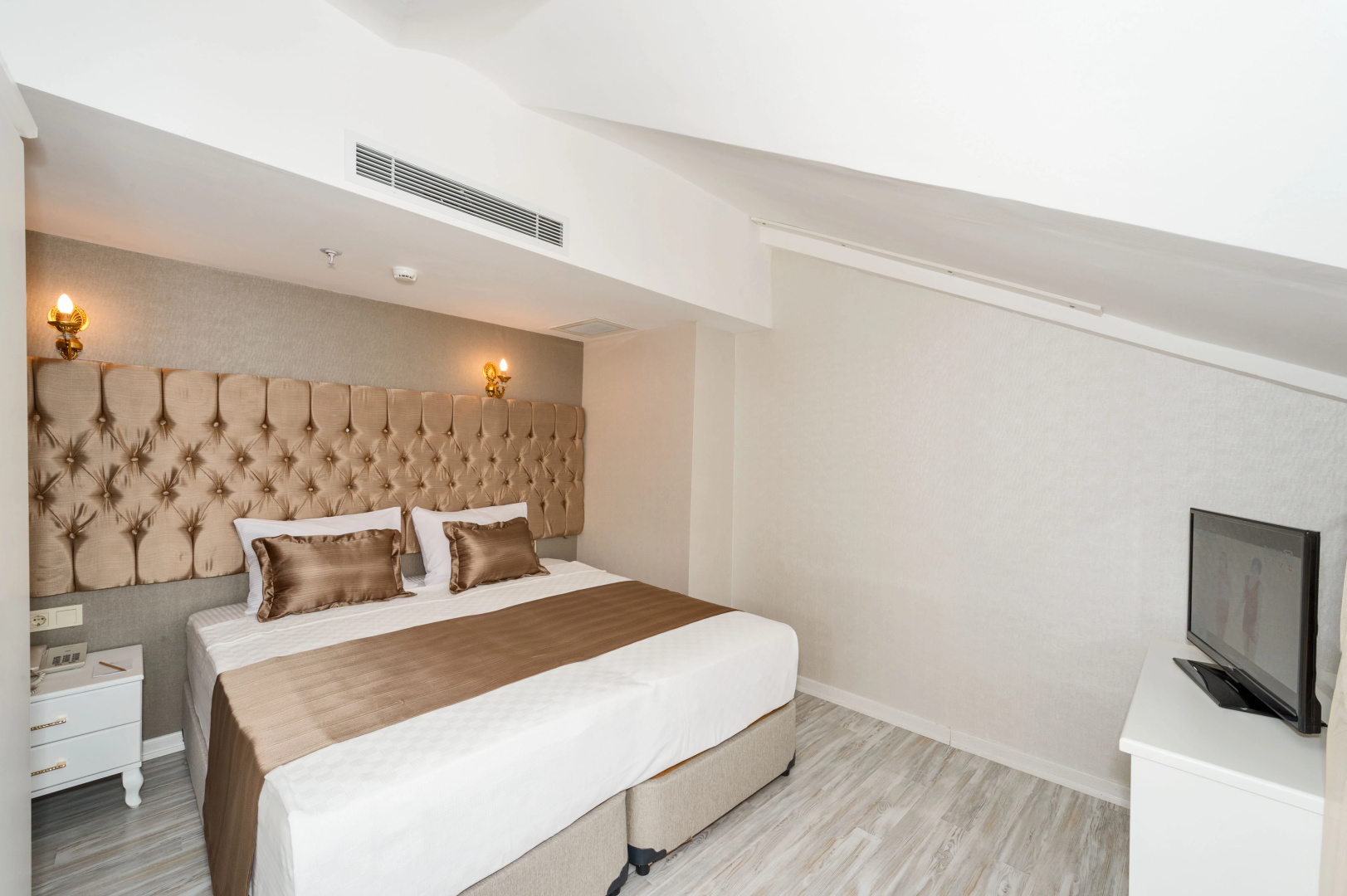 Foto - Grand Pamir Hotel