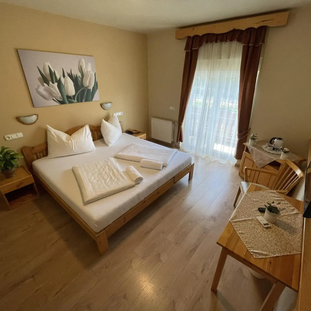 Photo - Hotel Karin