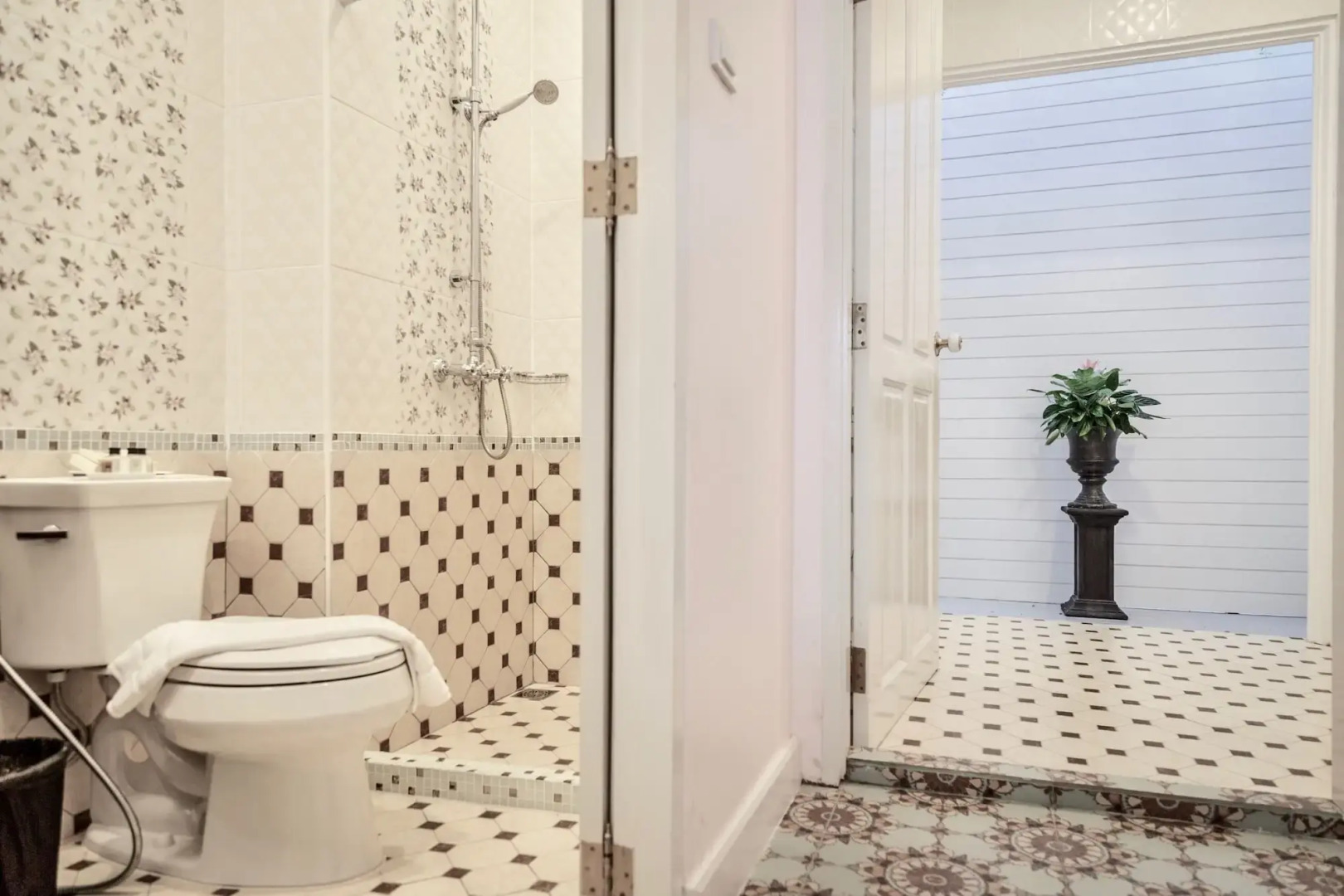 Foto - Noursabah Pattaya