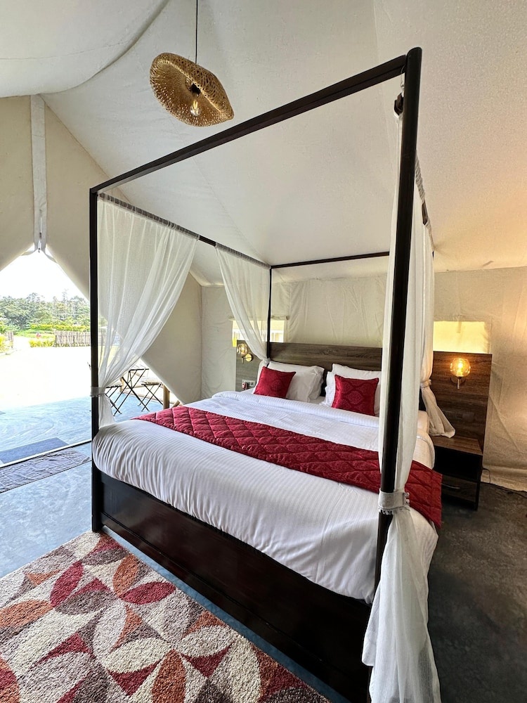 Redberry'S Luxury Stay