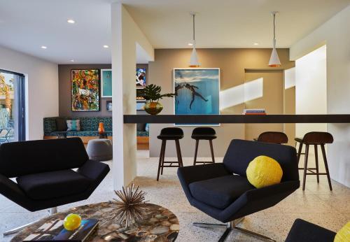 Foto - Twin Palms Resort - A Gay Men's Resort