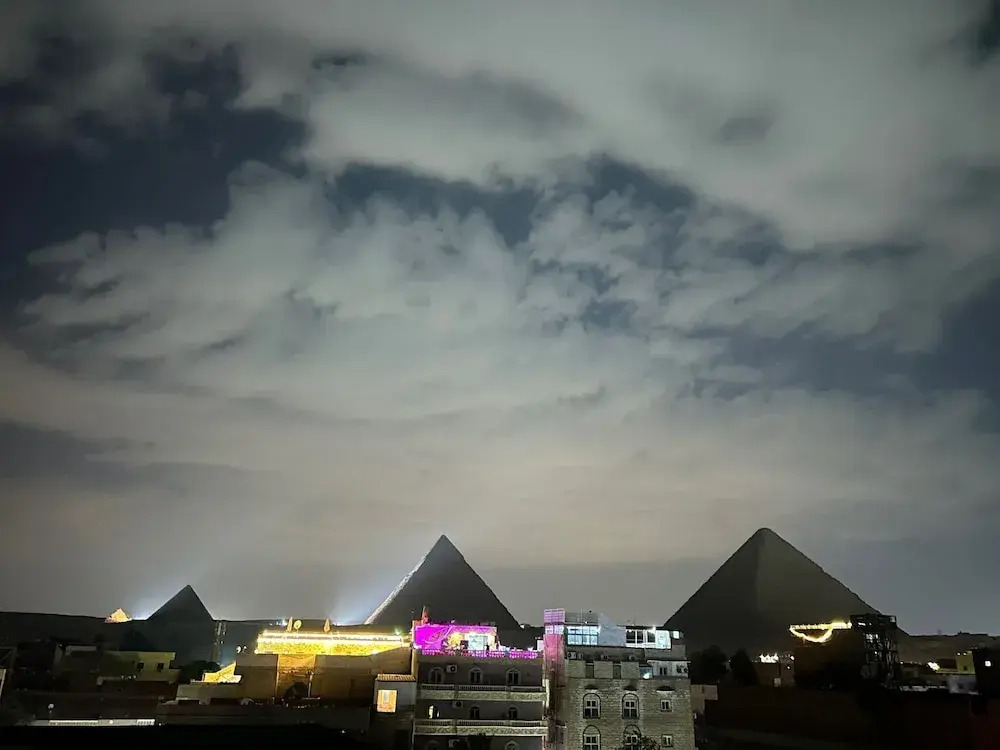 Foto - Ahmose Pyramids view inn