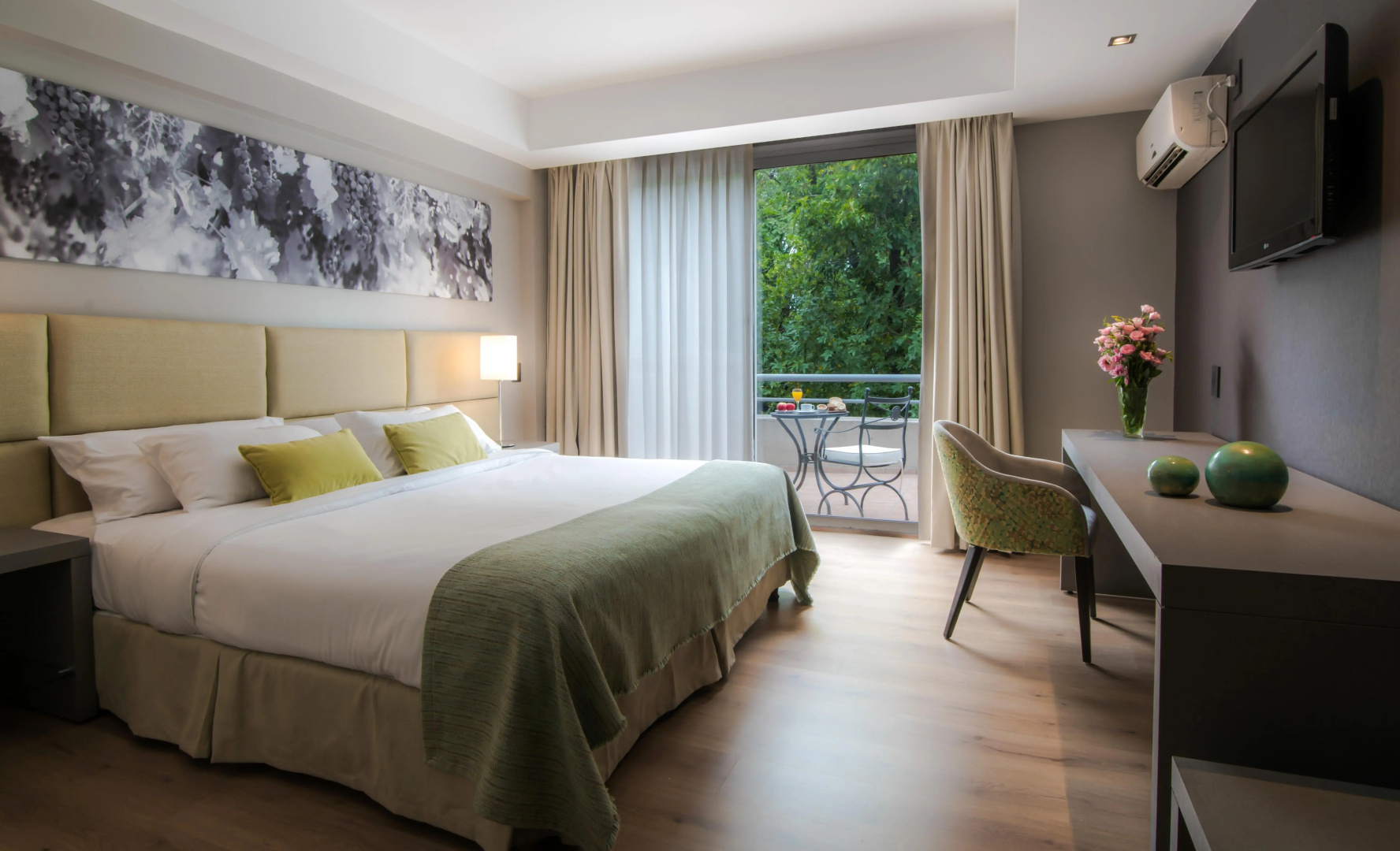 Foto - Portal Plaza Suites