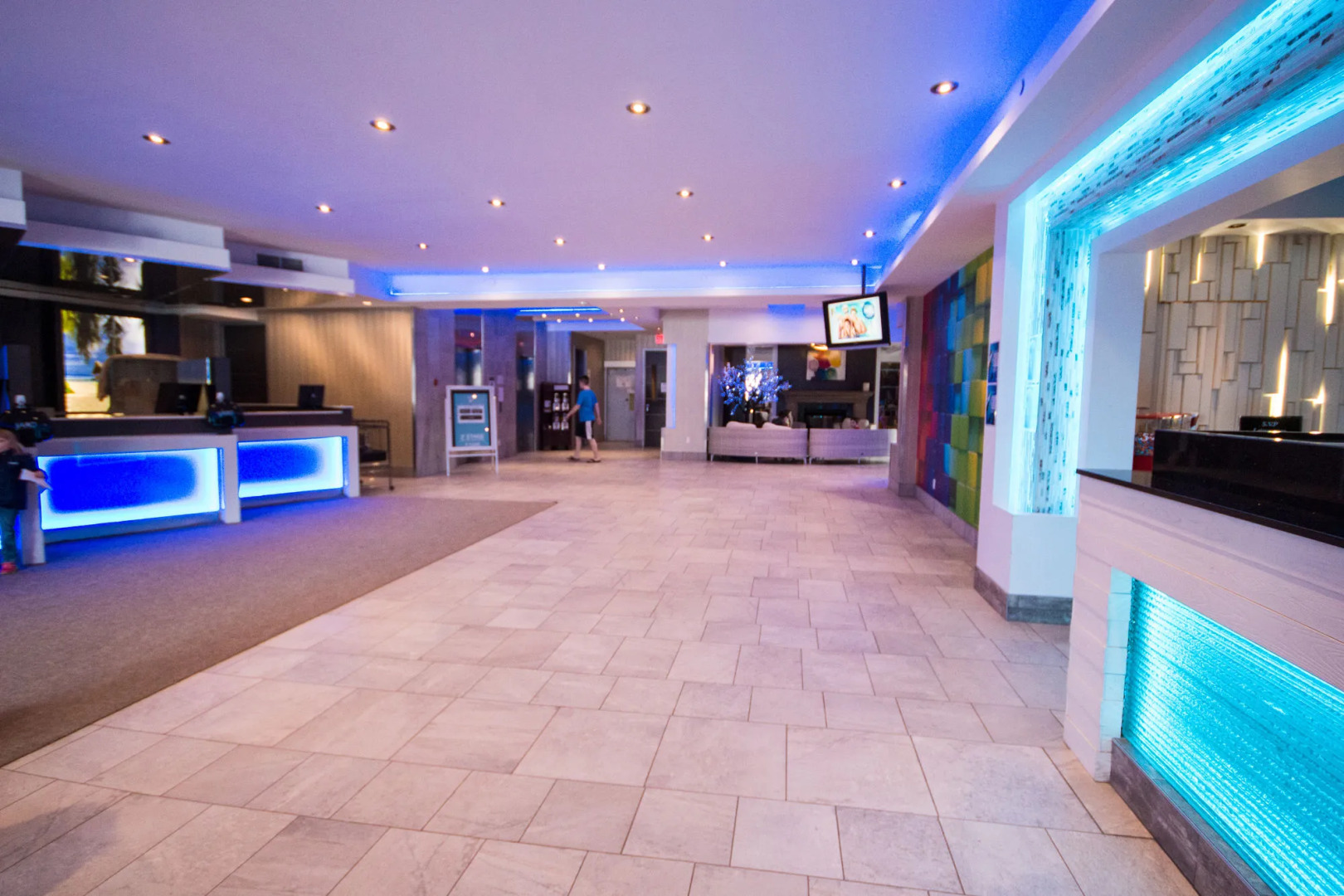 Foto - L'Hôtel Québec par JARO