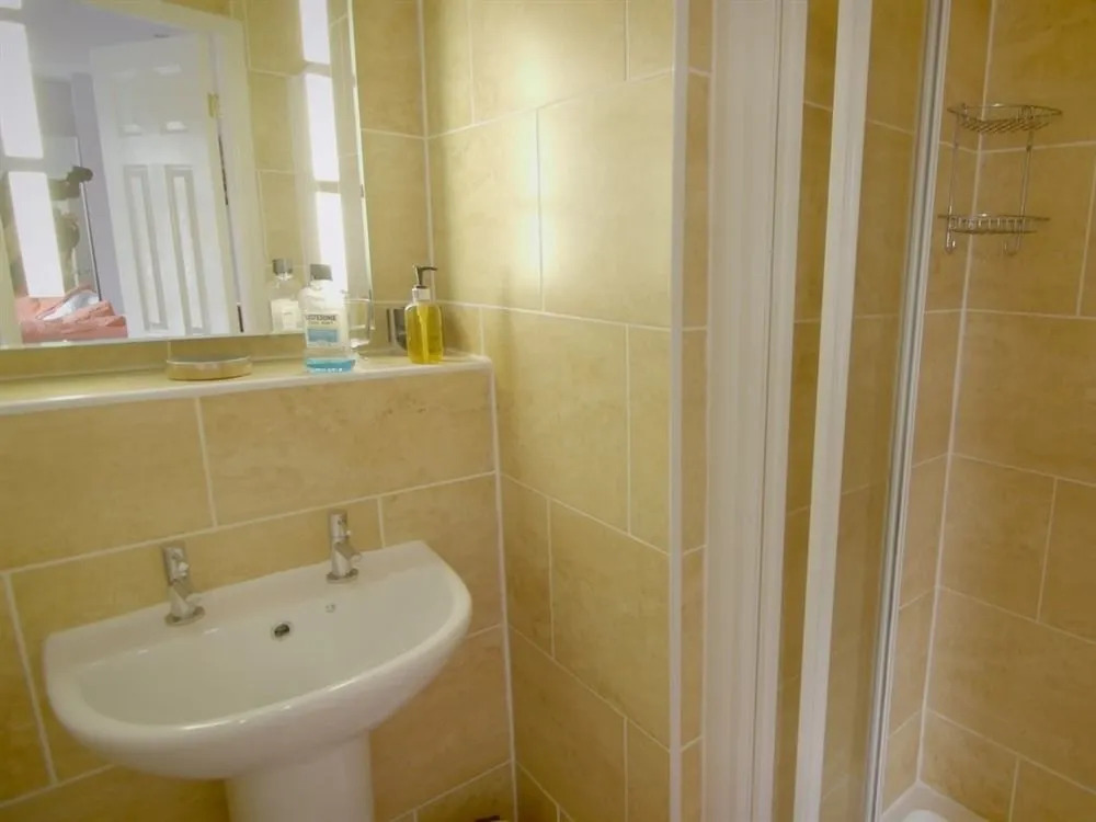 Photo - Kenley Hotel