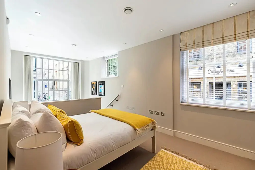 Foto - Pepys House A Modern Touch of History