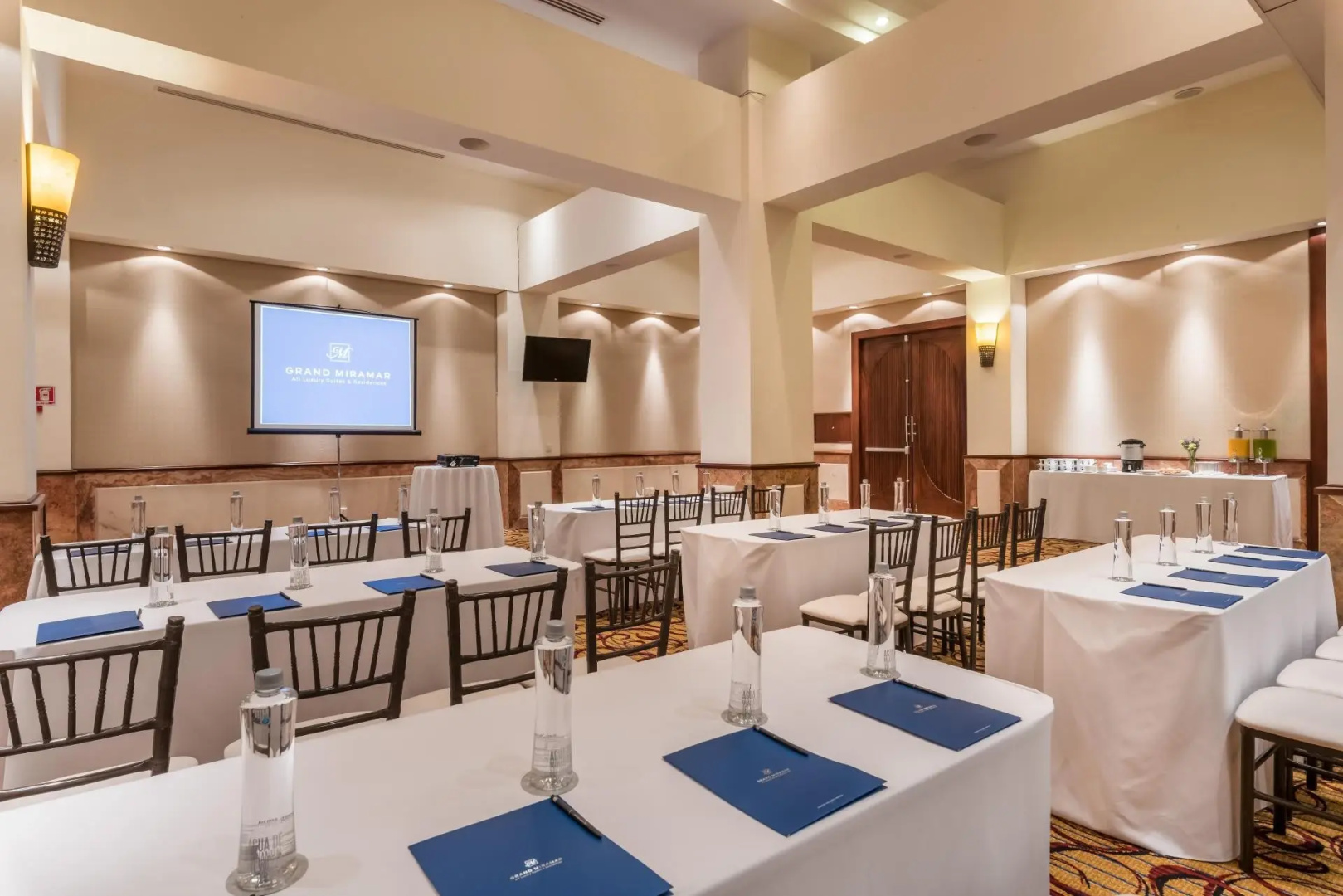 Photo - Grand Miramar All Luxury Suites & Residences