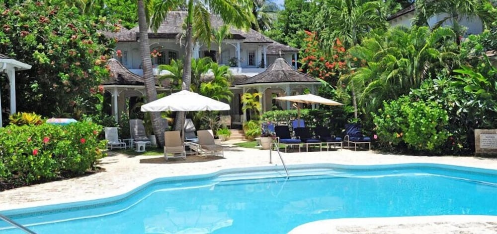 Emerald Beach 4 - Villa Plumbago