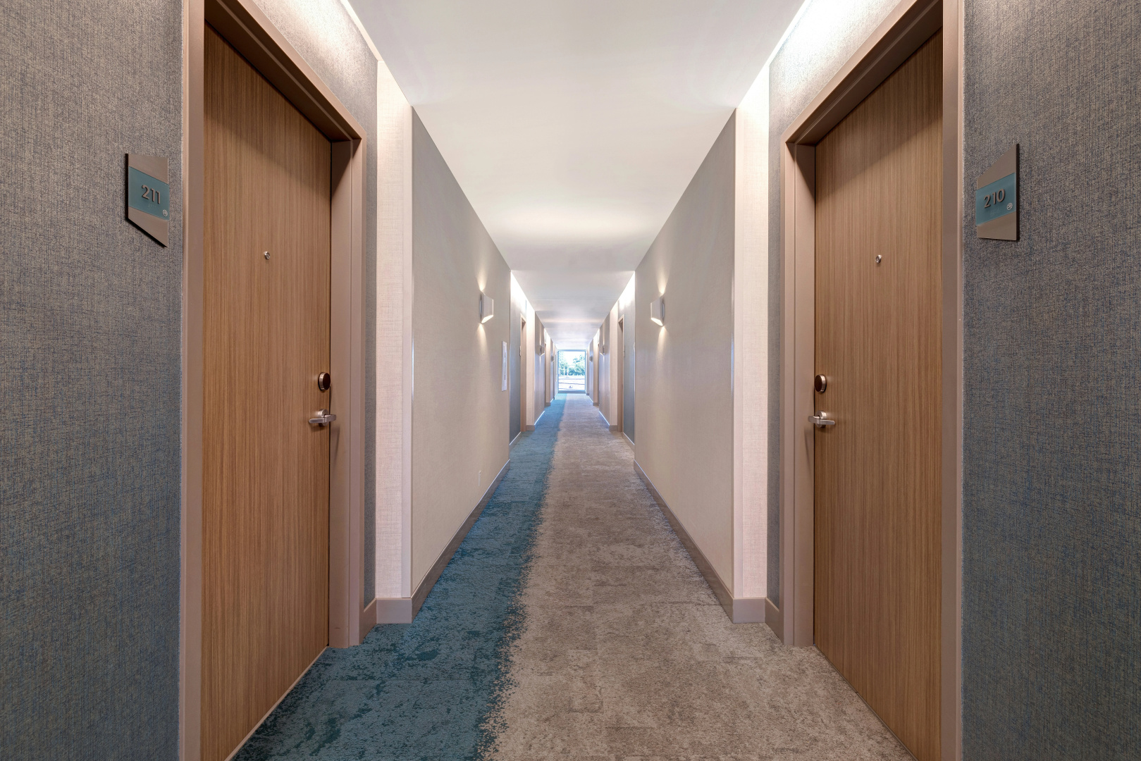 Photo - Home2 Suites by Hilton Montreal Dorval
