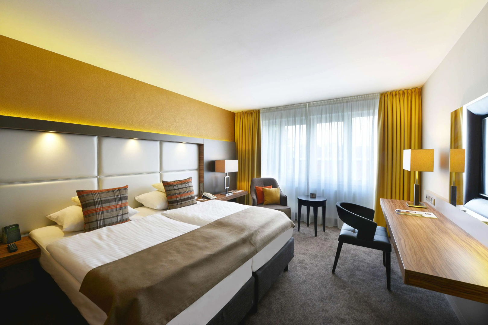 Photo - Best Western Plus Delta Park Hotel