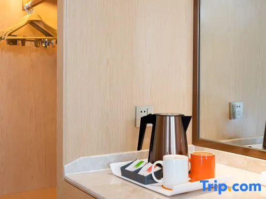 Vienna Hotel(Xincheng International Store)