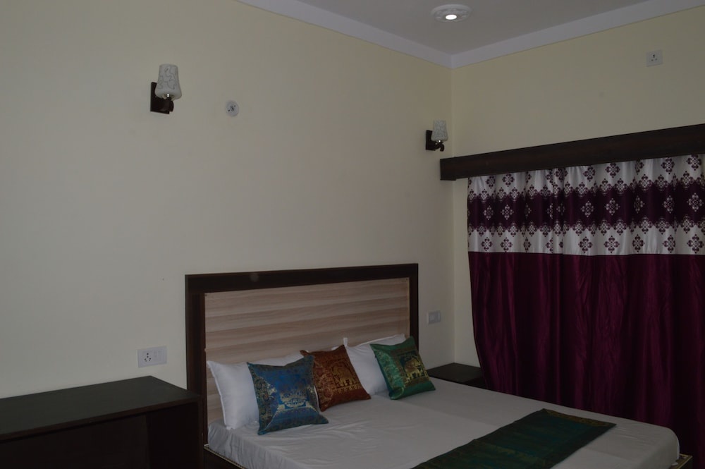 Hotel Plaza Khajuraho