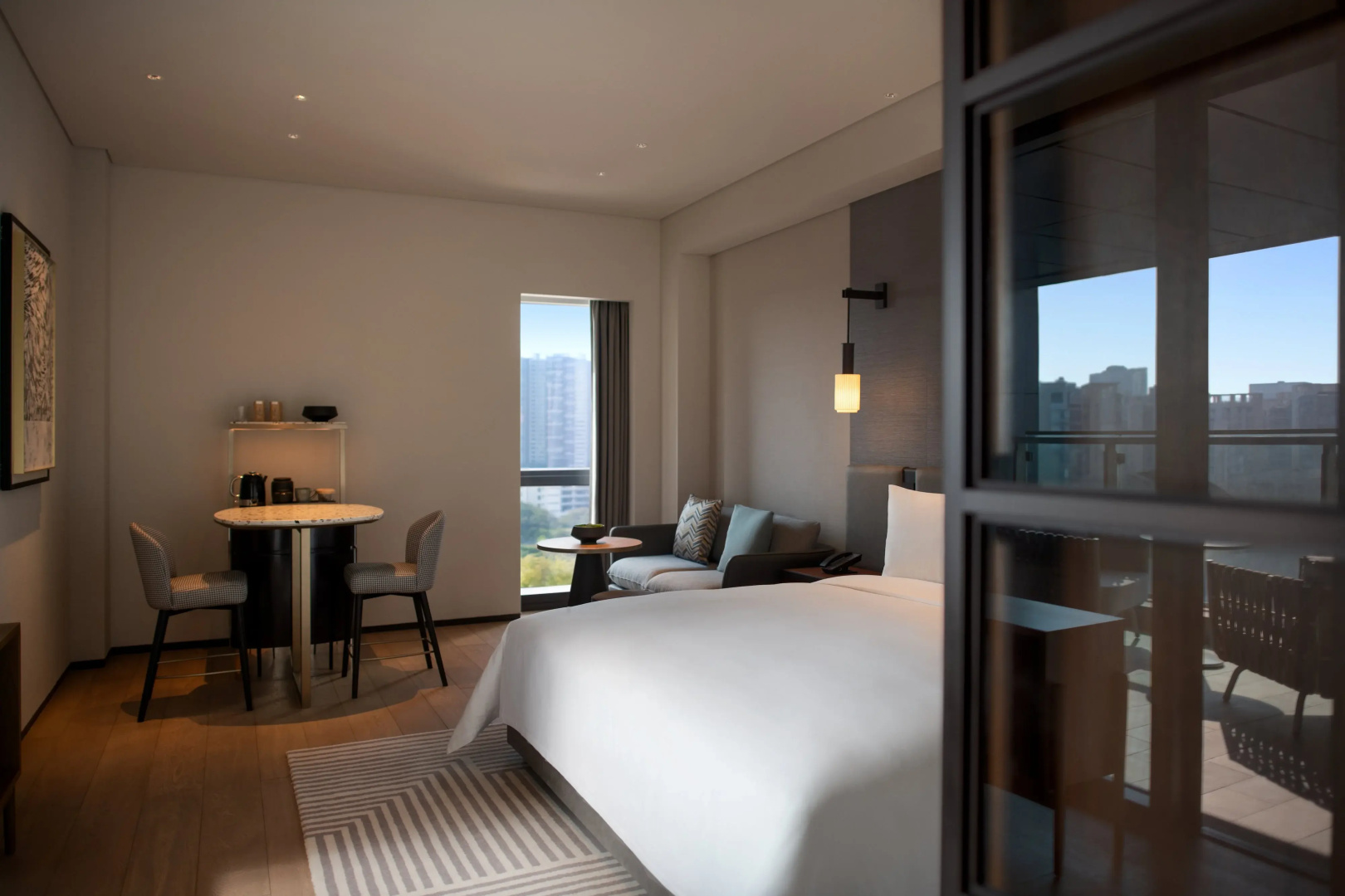 Photo - New World Guangzhou Hotel