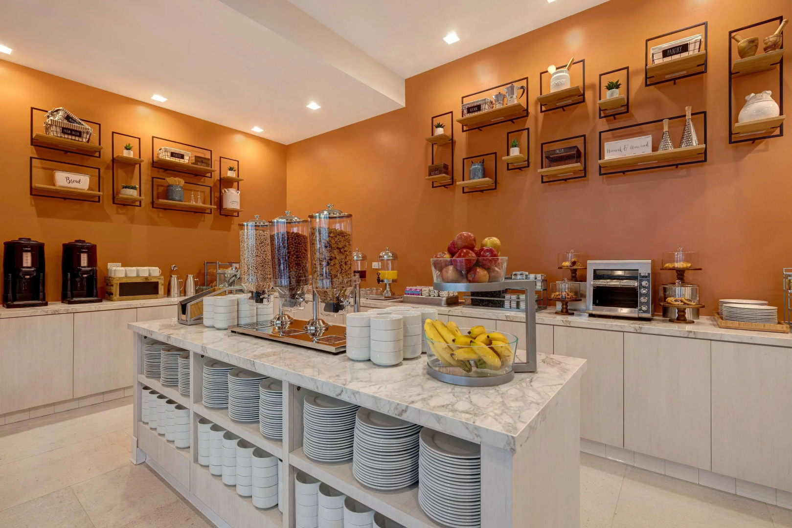 Photo - Hilton Garden Inn Anaheim Resort