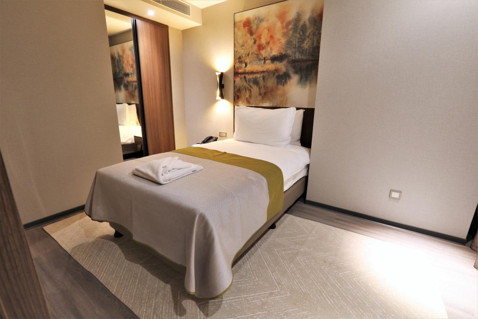 Photo - Limak Skopje Luxury Hotel