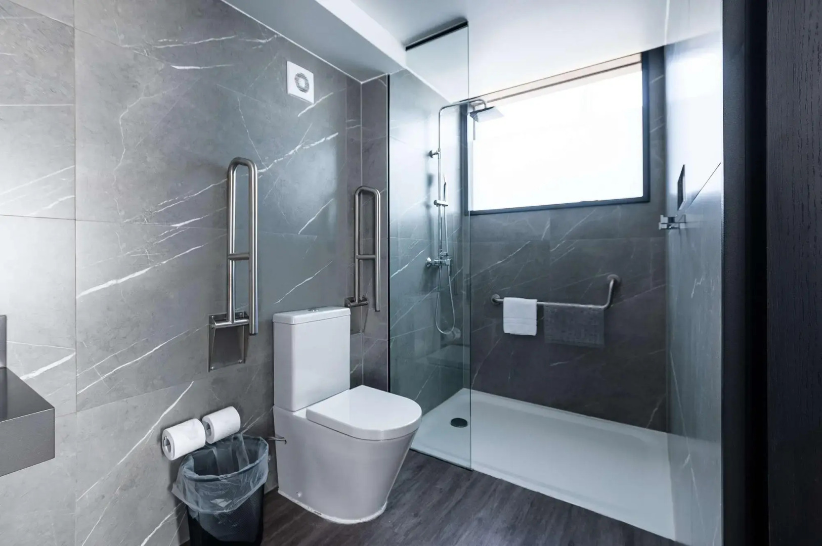 Foto - Ola Santiago Providencia, Tapestry Collection by Hilton