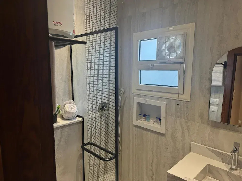 Photo - Palacio Pyramids Hotel