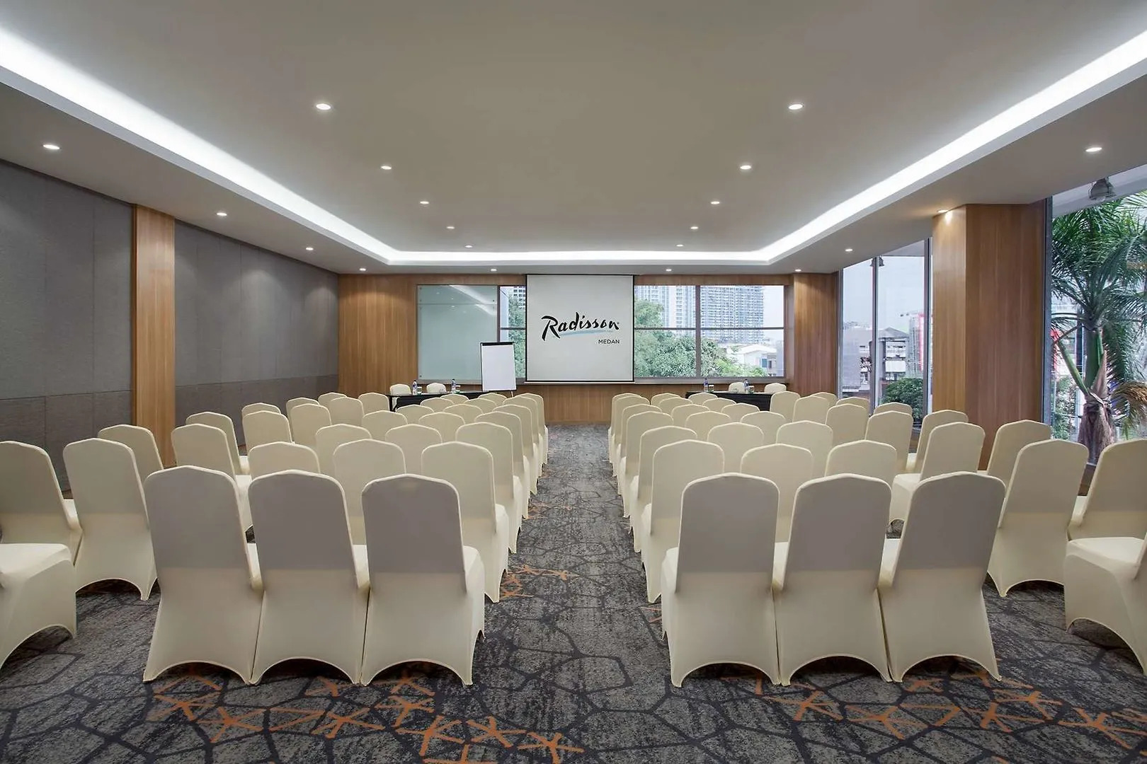 Foto - AIHO Hotel Medan