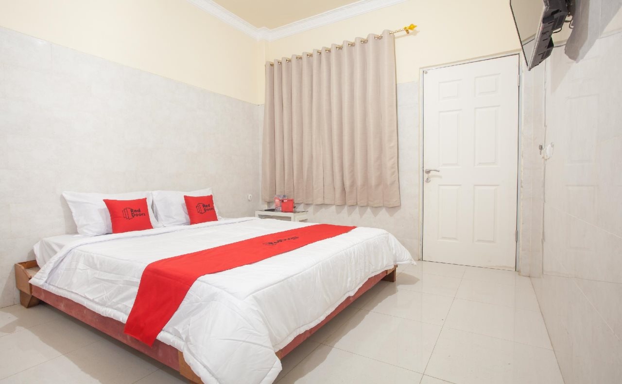RedDoorz @ Sedati