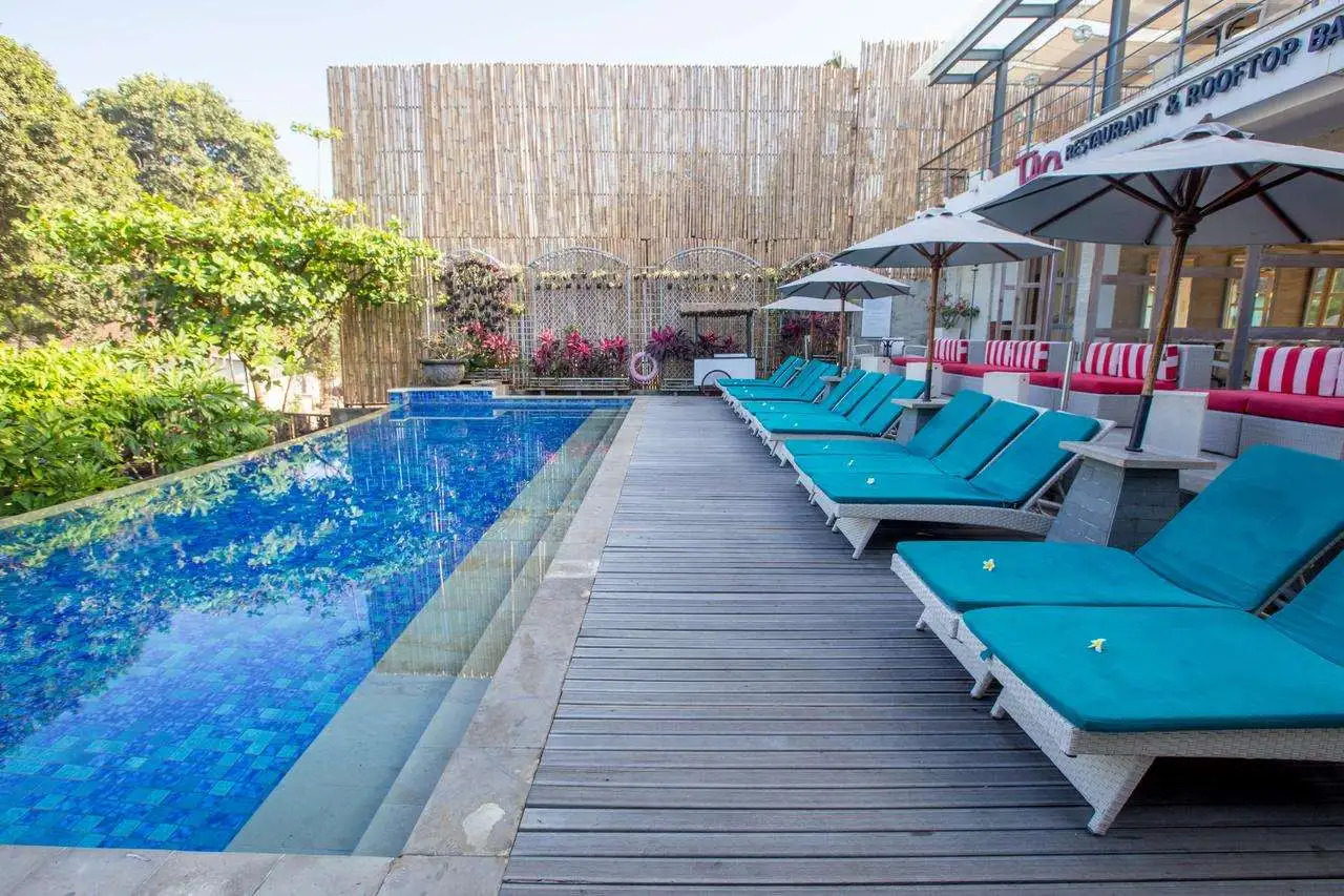 Foto - Away Bali Legian Camakila