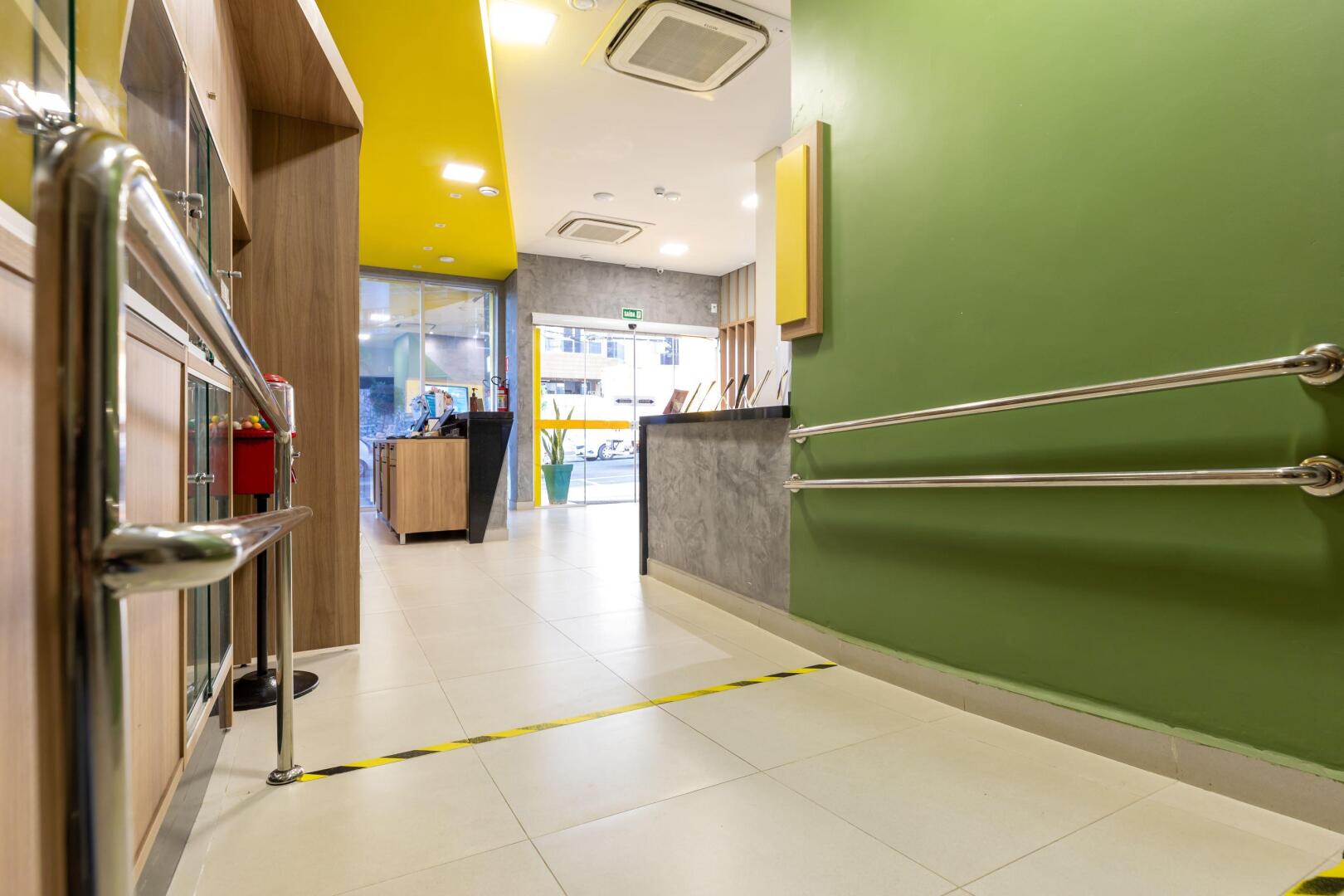 Foto - Tarobá Express