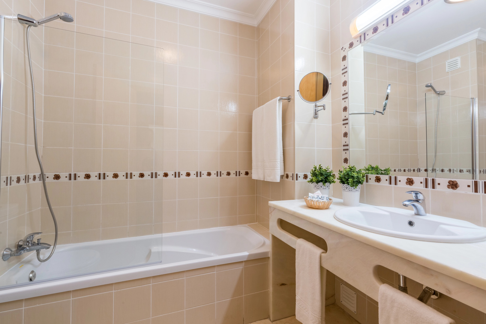 Foto - The Navigator - Solaqua